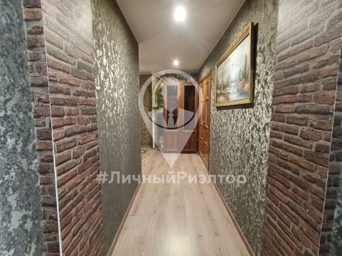 2-к квартира, 1/6 эт., 66м²