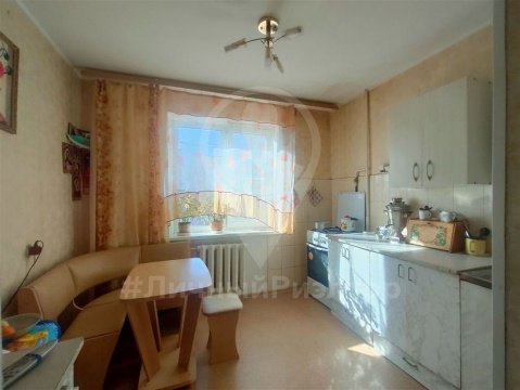 2-к квартира, 6/9 эт., 57м²