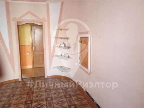 2-к квартира, 3/3 эт., 195м²