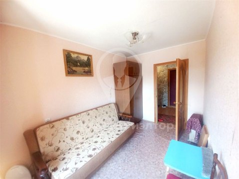 3-к квартира, 4/9 эт., 52м²