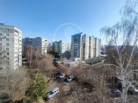 2-к квартира, 6/9 эт., 57м²