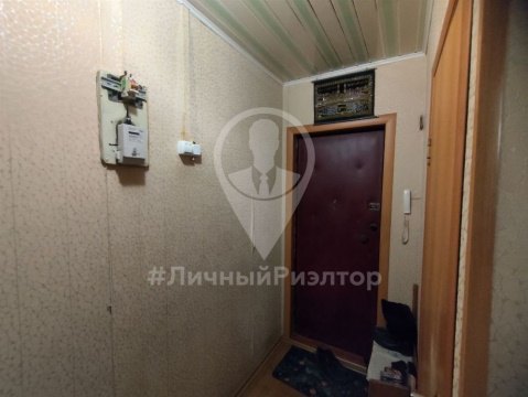 2-к квартира, 1/4 эт., 44м²