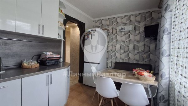 2-к квартира, 1/5 эт., 61м²