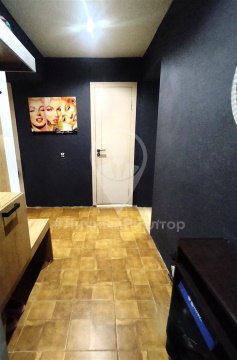 1-к квартира, 1/10 эт., 40м²