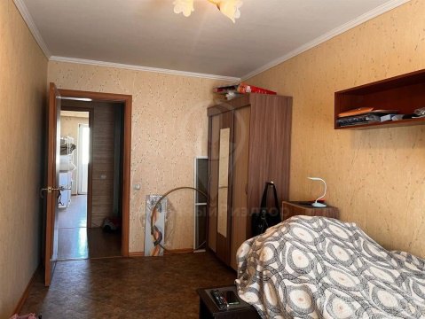 2-к квартира, 4/5 эт., 60м²