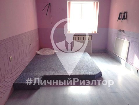 2-к квартира, 3/3 эт., 195м²