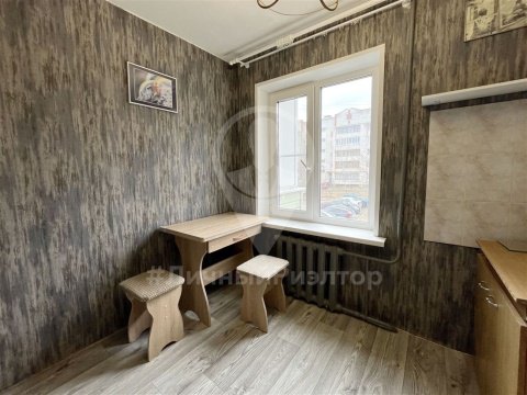 2-к квартира, 2/5 эт., 37м²