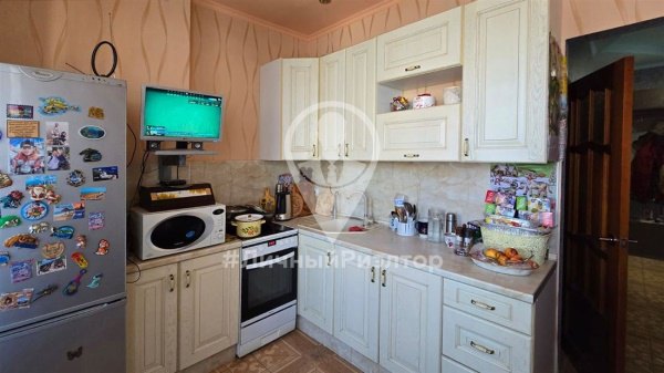 2-к квартира, 2/19 эт., 54м²