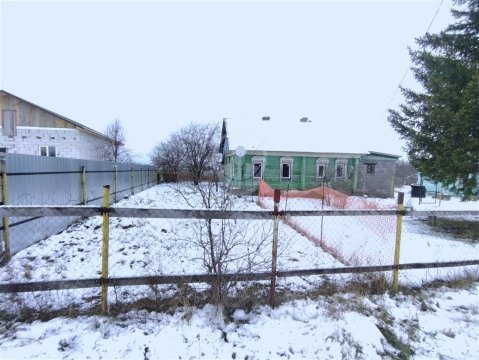 Дом 60м², участок 27 сот.