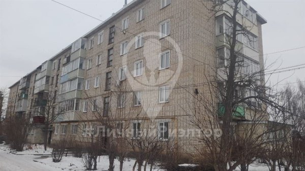3-к квартира, 5/5 эт., 50м²