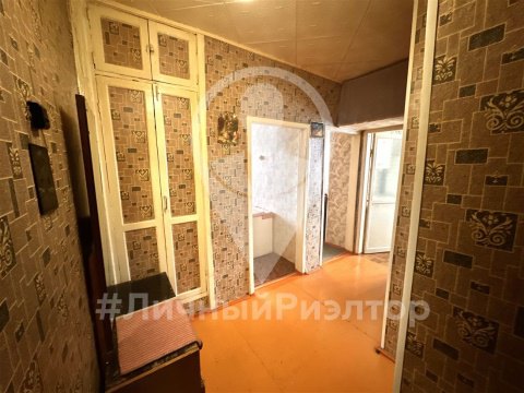 2-к квартира, 2/2 эт., 40м²