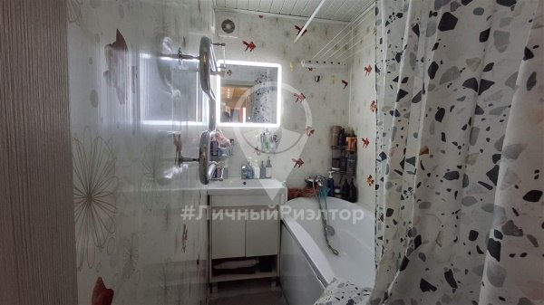 2-к квартира, 1/5 эт., 61м²