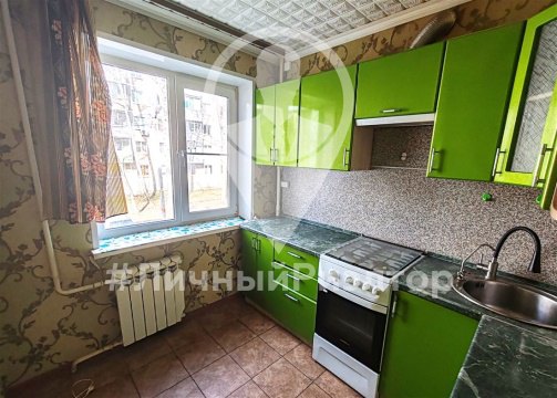 2-к квартира, 2/5 эт., 47м²