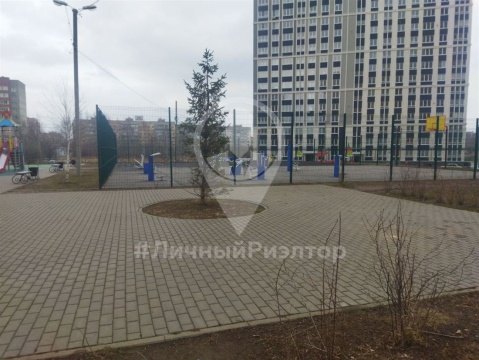 1-к квартира, 3/15 эт., 46м²
