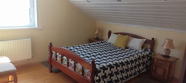 Дом 180м², участок 6 сот.