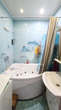 2-к квартира, 2/19 эт., 54м²