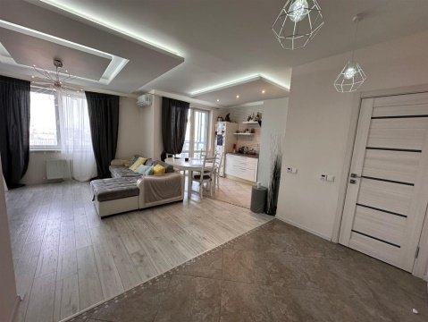 2-к квартира, 13/19 эт., 62м²