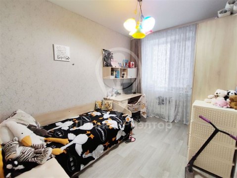 3-к квартира, 1/10 эт., 69м²