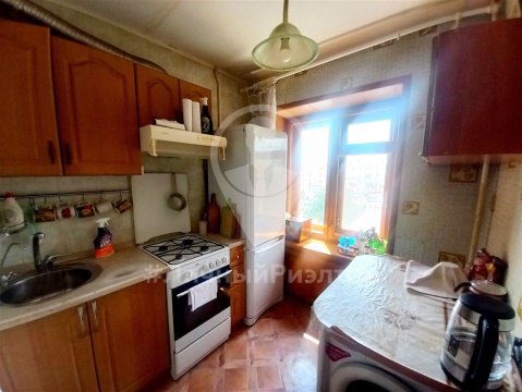 3-к квартира, 4/9 эт., 52м²