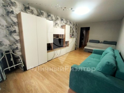1-к квартира, 1/10 эт., 40м²